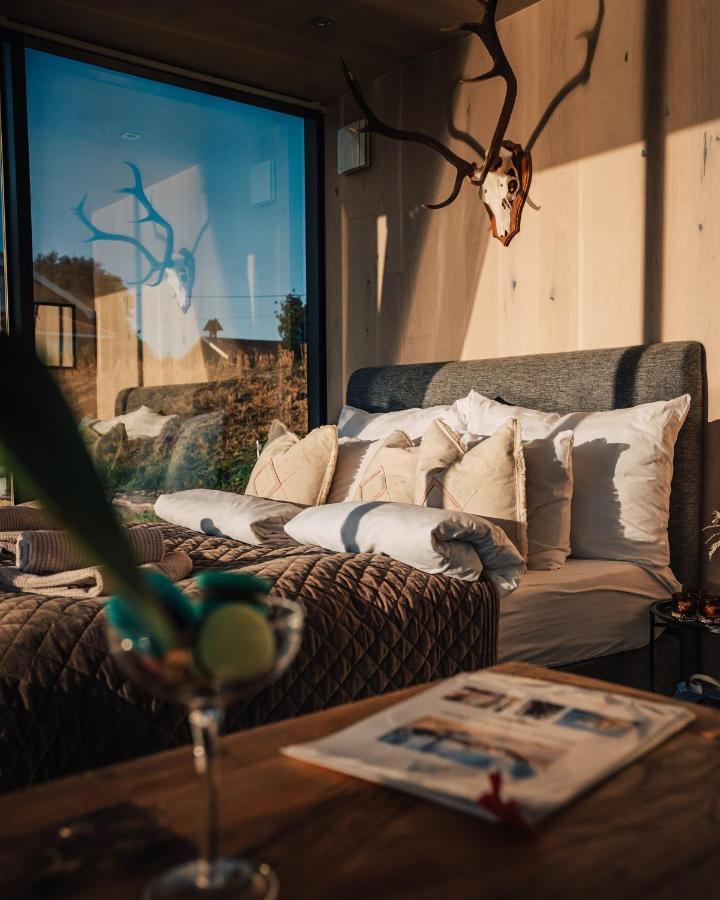 Koti - Wonderinn Riverside Arnes  Экстерьер фото